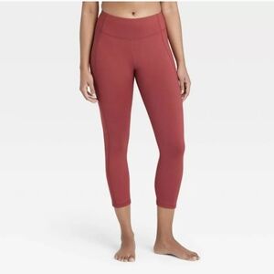 X-SMALL Cranberry Red Simplicity Mid-Rise Capri Workout Leggings all in Motion
